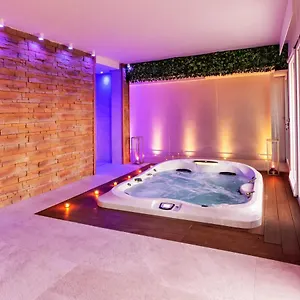 Hibrido Boutique & Hotel