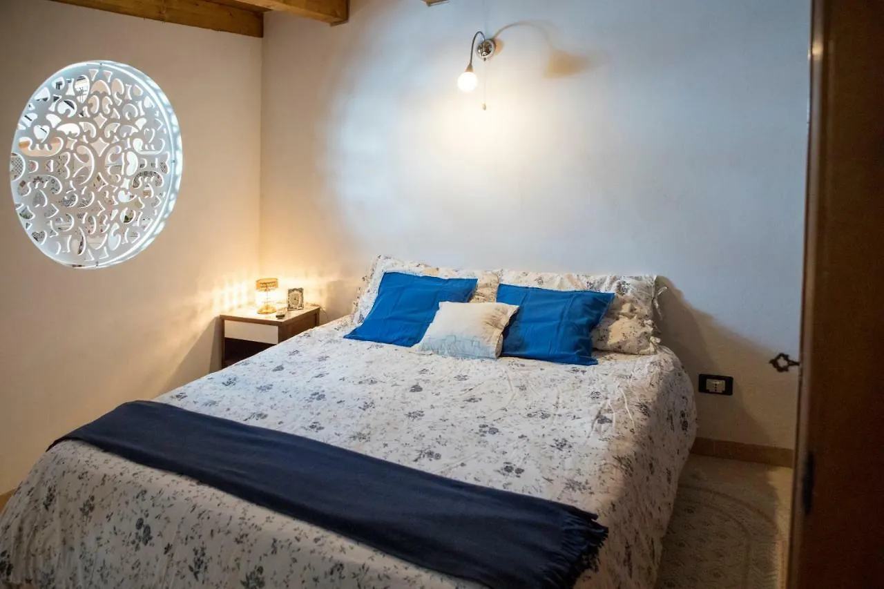 Antico Granaio Villa Sciacca 0*,